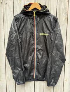 □adidas ナイロンジャケット　赤青ZIP 黒