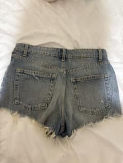 ZARA デニムショートパンツのサムネイル