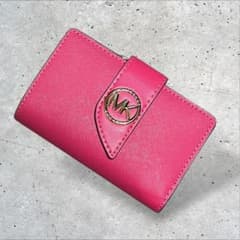 美品　MICHAEL KORS マイケルコース　二つ折り財布　レザー　ピンク