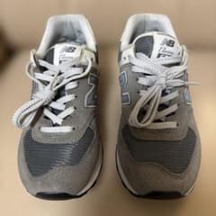 New Balance 574 スニーカー グレー【25cm】のサムネイル