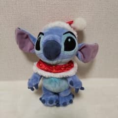 スティッチ　ディズニー　ぬいぐるみ　クリスマス ディズニーストア スティッチ クリスマスぬいぐるみ - メルカリ