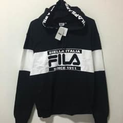 大人気FILAレディースパーカーのサムネイル
