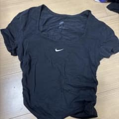 NIKE 半袖 トップス ブラックのサムネイル