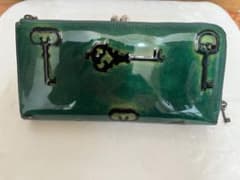 ヴィアドアン　財布　がま口のサムネイル