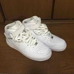 NIKE エアフスォース1のサムネイル