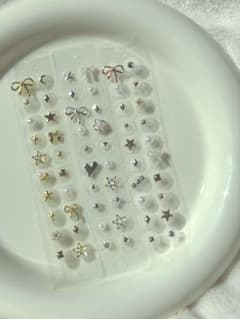 耳ツボジュエリー　120粒のサムネイル