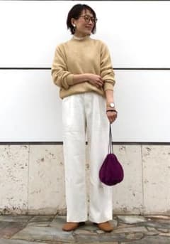 【新品】ドレープタックデニムパンツ　Mのサムネイル