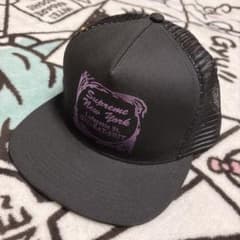 Supreme ブラック トラッカーキャップのサムネイル