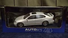 オートアート（AUTOart）1/18 トヨタ アリスト 銀（シルバー） オートアート（AUTOart）1/18 トヨタ アリスト 銀（シルバー） - メルカリ