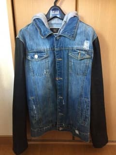 週末限定値下げ！ ZARA デニムジャケットのサムネイル