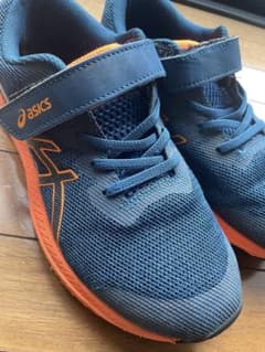 asics  21.5㎝のサムネイル