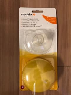 みりむん様専用　メデラ　ニップルシールドMサイズ【新品・未使用】のサムネイル