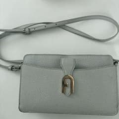 FURLA ショルダーバッグのサムネイル