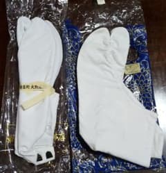 新品 足袋 22.5cm(2足) 大野屋總本店 と福助のサムネイル