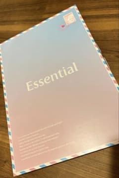激レア☆】非売品 Essential NewJeans 6種類ポスターセット - メルカリ