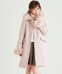 マジェスティックレゴン フード付きファーコートのサムネイル