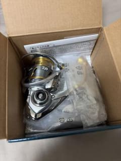【最終価格】ダイワ 21フリームス FCLT2000S-XHのサムネイル