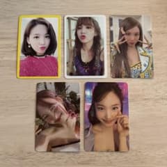 TWICE ナヨン NAYEON トレカ ⑤のサムネイル