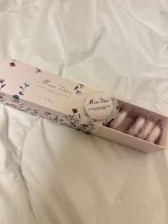 Miss Dior バスソルト 10個入り【新品未使用】のサムネイル