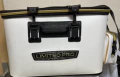 シマノ フィッシュバッカン LIMITED PRO(ハードタイプ)のサムネイル