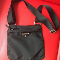 PRADA プラダ ショルダーバッグのサムネイル