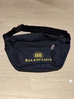 BALENCIAGA ボディバッグ ネイビー - メルカリ