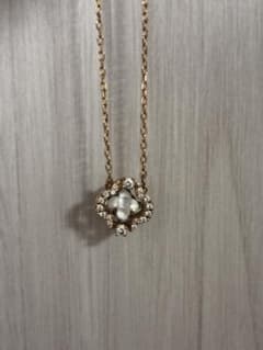 Swarovski フラワーモチーフ ネックレス ローズゴールドのサムネイル