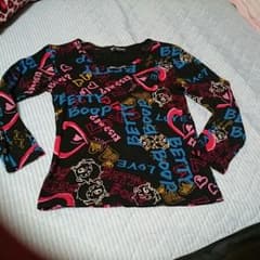 ベティーTシャツのサムネイル