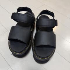 厚底サンダル Dr. Martens UK5 Voss Quad - メルカリ