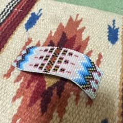 インディアンジュエリーズニ族ハンドメイドビーズ刺繍バレッタのサムネイル