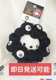 ミャクミャク サンリオ 黒 カラビナ ポチャッコ - メルカリ