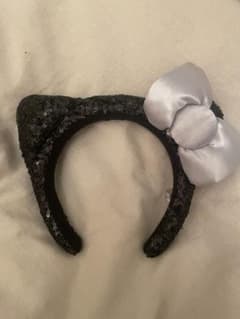 キティちゃん カチューシャ 黒 紫のサムネイル