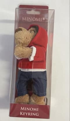 スニーカー＆イ・ミンホ 公式グッズ ミノミ 人形キーリング MINOMI 赤 イ・ミンホ 公式 MINOMI ミノミ KEYRING - メルカリ