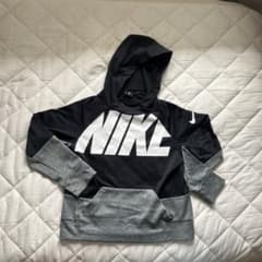 NIKE キッズ パーカー トレーナー ブラック グレーのサムネイル