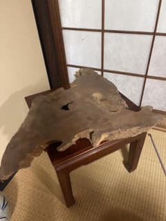 「木材の種類不明」一枚板　大型　飾り台　木星　花台　置物台　ディスプレイ 木材の種類不明」一枚板 飾り台 木星 花台 置物台 ディスプレイ - メルカリ