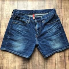 デニムショートパンツ  ユニクロ　レディースのサムネイル