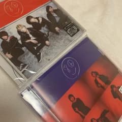NEWS LPS CD 初回盤Aと初回盤Bのサムネイル