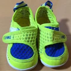 サンダルのサムネイル