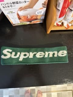 supremeヘアバンドのサムネイル