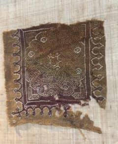 古代美術品　エジプト古代染織コプト裂　青山グランピエ額装 古代美術品 エジプト古代染織コプト裂 青山グランピエ額装 - メルカリ