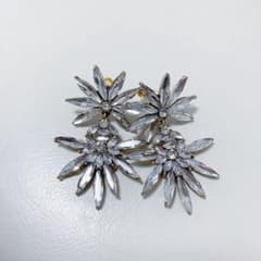 イヤリング　結婚式　シルバーアクセサリーのサムネイル