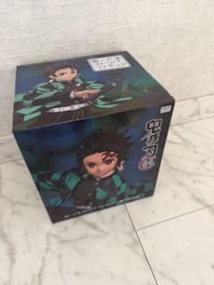 鬼滅の刃 炭治郎 フィギュア 未開封のサムネイル