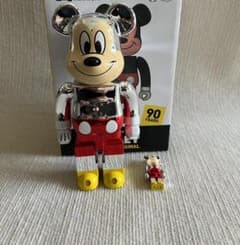 未使用 ベアブリック MICKEY 90YEARS 100%&400% - メルカリ