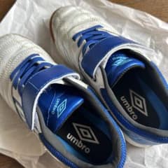umbroサッカーシューズ20cmのサムネイル