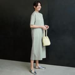 SLOANE 着やせ 販売数3000枚超 カットソーワンピ 5分袖 カーキグレー SLOANE 着やせ 販売数3000枚超 カットソーワンピ 5分袖 カーキグレー