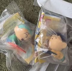クレヨンしんちゃん 絵本マスコット 2個セット マサオくん ボーちゃん ガチャのサムネイル