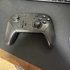 Nintendo Switch Proコントローラー 本体のサムネイル