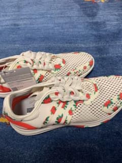 アディダス Stella McCartney SPORT スニーカーのサムネイル