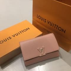 ルイヴィトン 財布のサムネイル