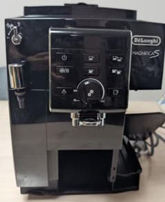 (いちごちゃん).De'Longhi グニフィカS ECAM23120BN いちごちゃん様専用).De'Longhi グニフィカS ECAM23120BN - メルカリ